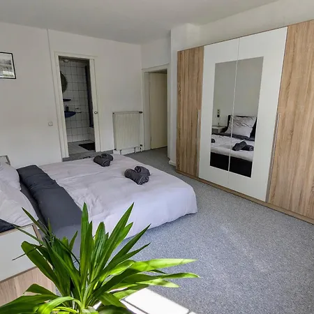 Mit Eigenem Eingang Und Eigener Terrasse * באד אויינהאוזן