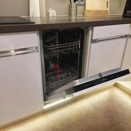 Mit Eigenem Eingang Und Eigener Terrasse באד אויינהאוזן